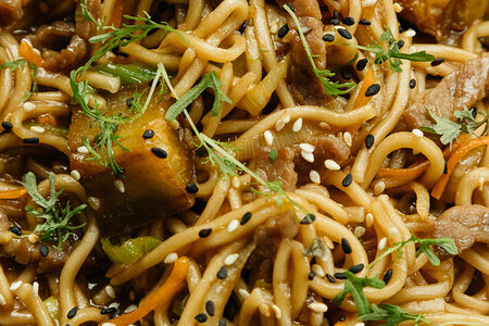 Мега Вок с говядиной