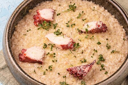 Ризотто с осьминогом