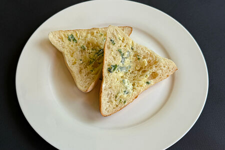 Хлеб чесночный 50 г