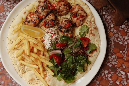 Открытый гирос с курицей