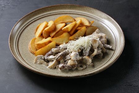 Говядина с картофелем