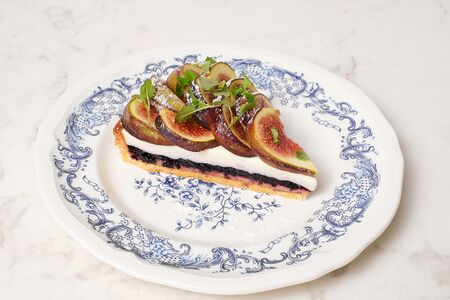 Тарт с ванилью и инжиром