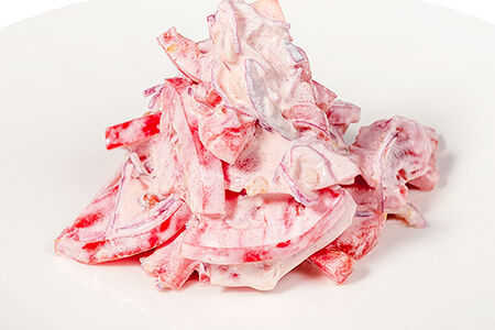 Салат с помидорами и красным луком