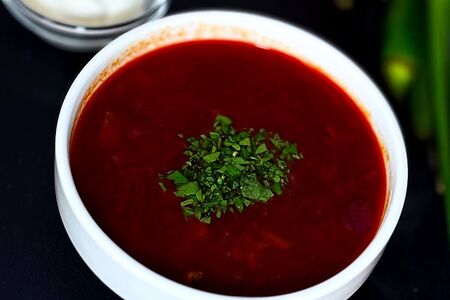 Борщ со сметаной