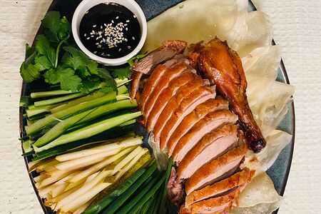 Утка по-пекински на троих