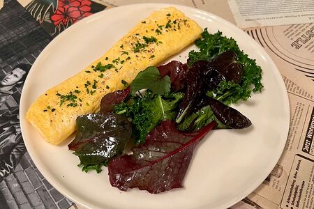 Омлет французский с брынзой и зеленью