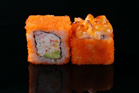 Запеченный ролл Калифорния фурай