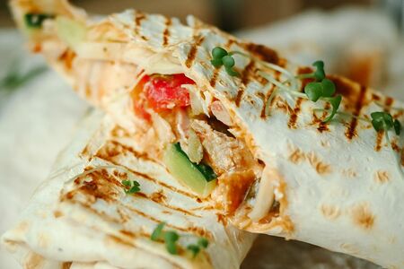 Куриный шашлык в лаваше