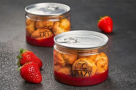 Банкейк Профитроли с клубничным соусом