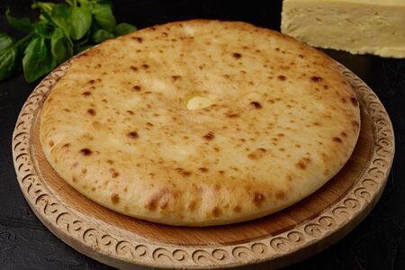 Осетинский пирог с черемшой