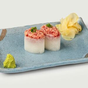 Тунец спайси гункан