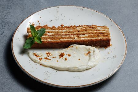 Торт Медовый