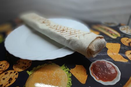 Люля-кебаб из баранины в лаваше