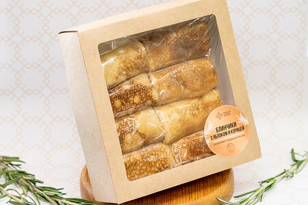 Блинчики с яблоком и корицей