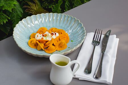 Пельмени с мясом дичи