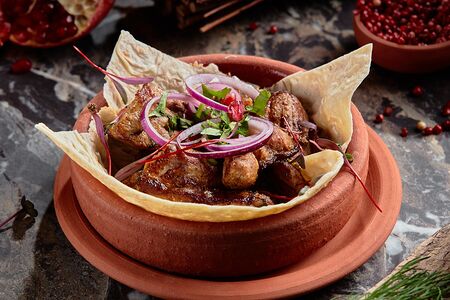 Шашлык из свинины на кеци