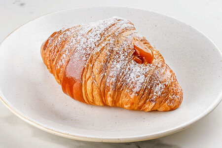 Круассан абрикосовый