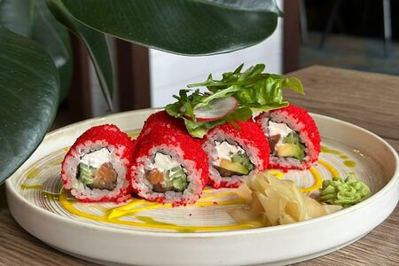 Ролл Калифорния с крабом