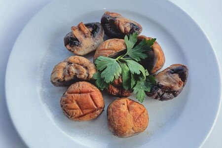 Шампиньоны на мангале 