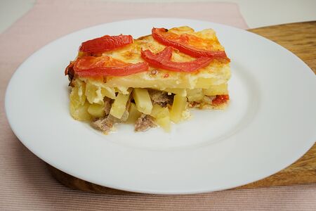 Картофель по-французки с фаршем