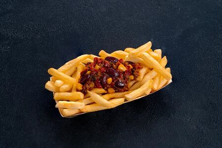 Картофель Фри S с мясным топпингом