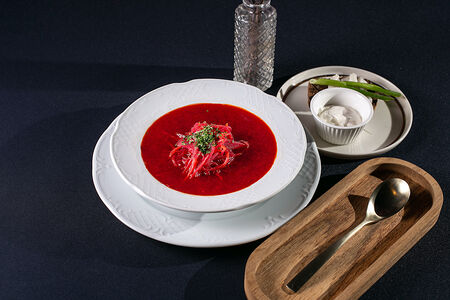 Борщ с салом