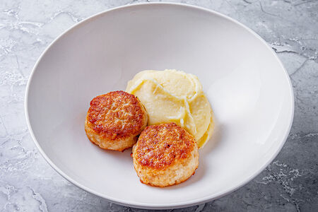 Куриные котлетки с пюре