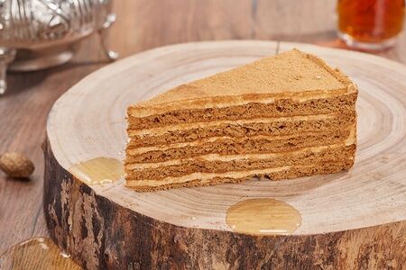 Торт Медовый