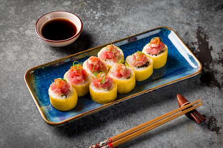 Креветка-васаби ролл 