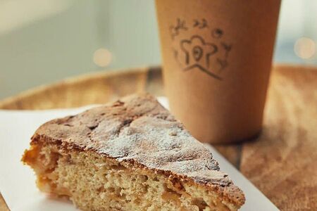 Мамина шарлотка с яблоками