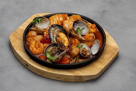 Жаркое из морепродуктов