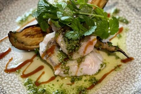 Судак с печеными баклажанами 