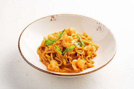 Спагетти с креветками