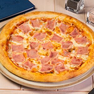 Пицца с ветчиной 28 см