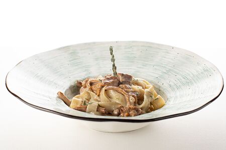 Тальятелле с лисичками и рокфорти 