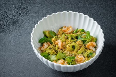 Салат Боро-боро с креветками