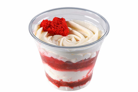 Десерт с стакане Красный бархат