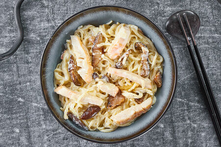 Вок Курица в сливках