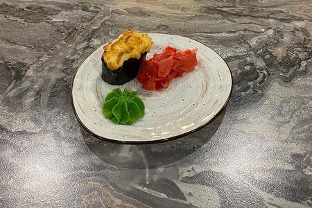 №81 Гункан с крабовым замесом