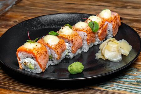 Опалённый лосось