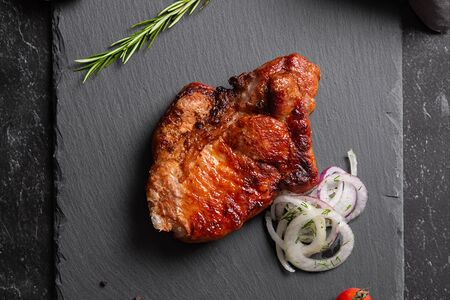 Шашлык из свиной корейки на косточке