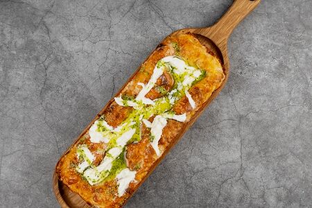 Пицца страчателла-песто