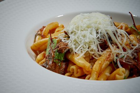 Казареччи с телячьими щечками