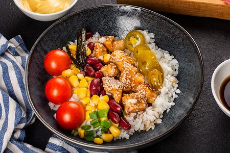 Поке с курицей