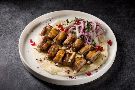 Шашлык из бараньих ребер семечки