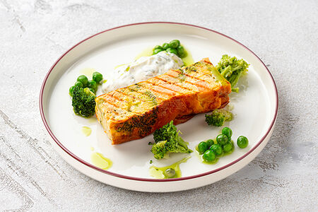 Омлет по-лотарингски с лососем