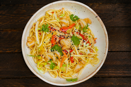 Wok креветки Удон соус Сладкий чили