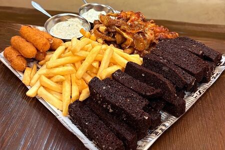 Килограмм фирменных закусок к пиву