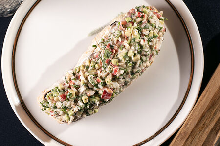 Брускетта с крабом