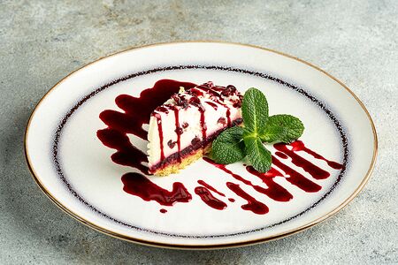 Брусничный торт